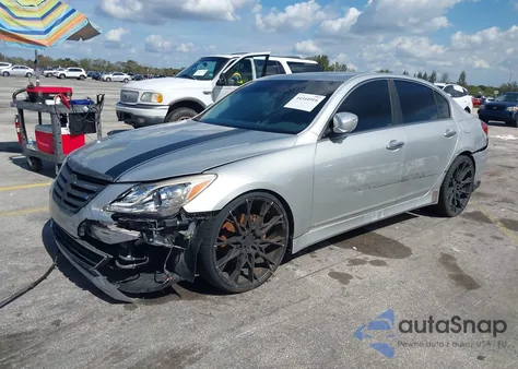2013 Hyundai Genesis 3.8 z USA, uszkodzony, nr VIN KMHGC4DD8DU225531